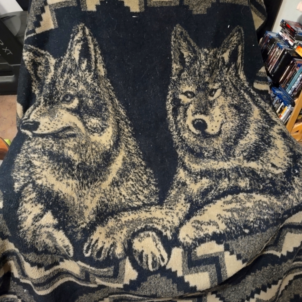 Vintage Wolf Bed Blanket Full to Queen Size